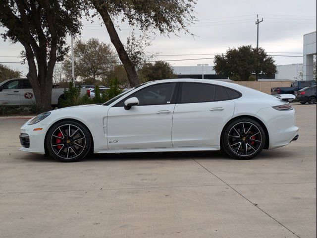 2019 Porsche Panamera GTS