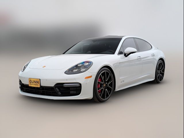 2019 Porsche Panamera GTS