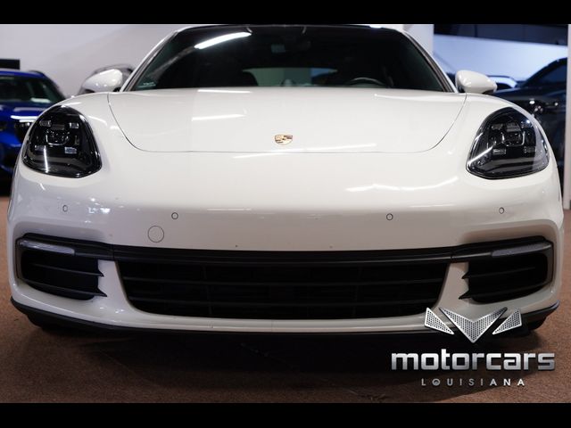 2019 Porsche Panamera 4