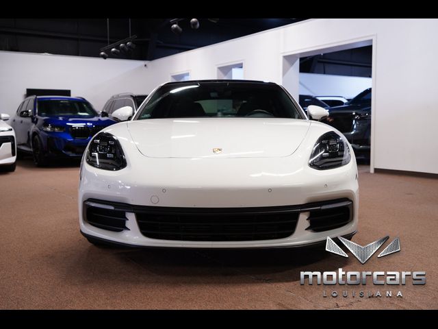 2019 Porsche Panamera 4