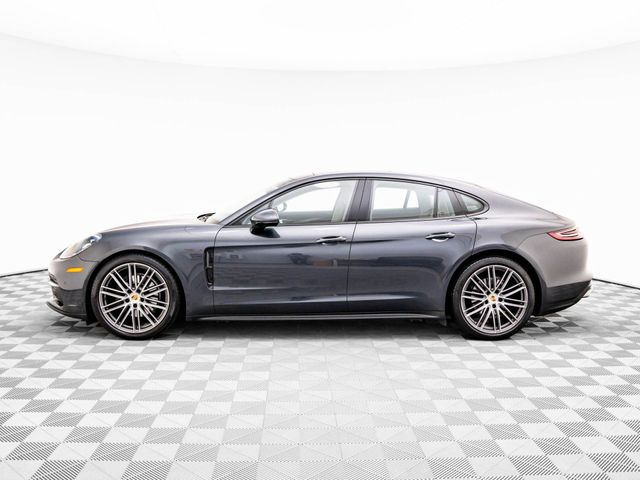 2019 Porsche Panamera 4