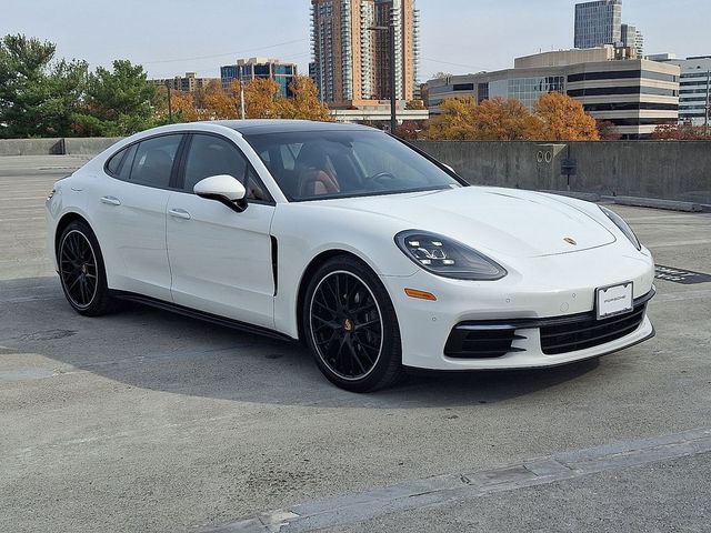 2019 Porsche Panamera 4