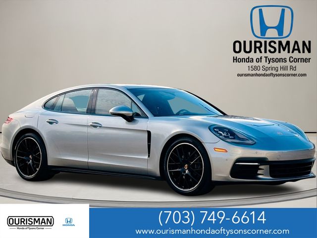 2019 Porsche Panamera 4