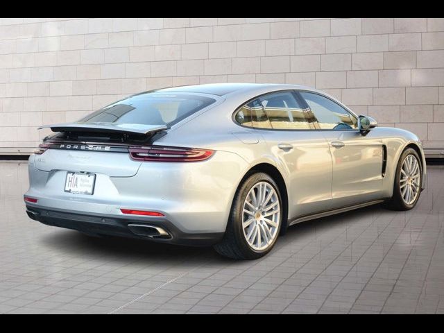 2019 Porsche Panamera 4