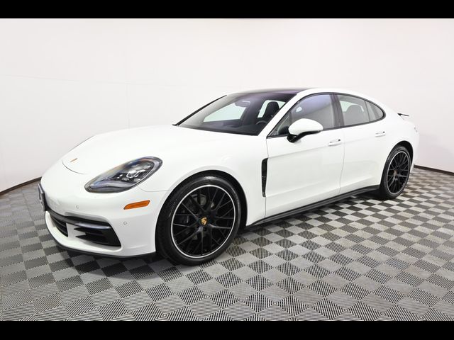 2019 Porsche Panamera 4