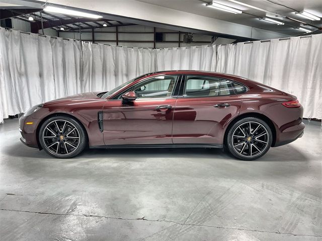 2019 Porsche Panamera 4