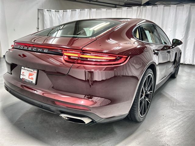 2019 Porsche Panamera 4