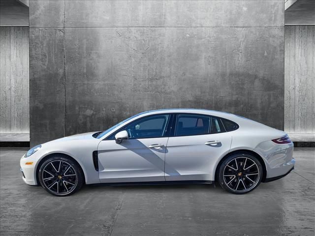 2019 Porsche Panamera Base