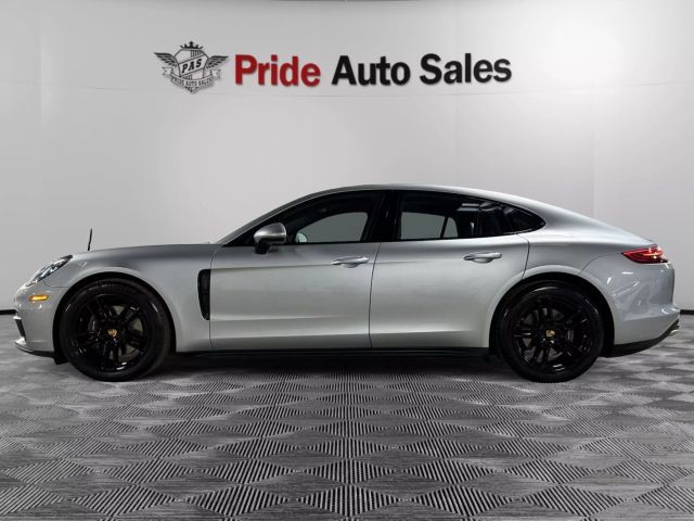 2019 Porsche Panamera 4