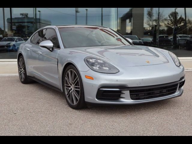 2019 Porsche Panamera Base