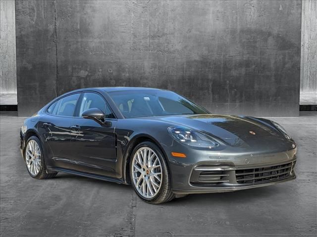 2019 Porsche Panamera Base