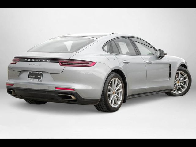 2019 Porsche Panamera 4