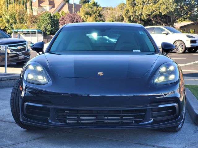 2019 Porsche Panamera Base