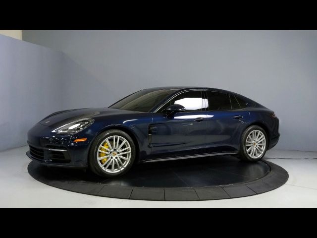 2019 Porsche Panamera 4