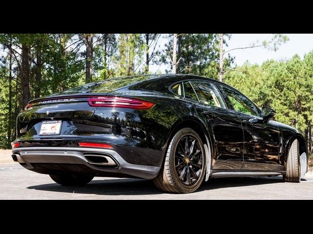 2019 Porsche Panamera Base