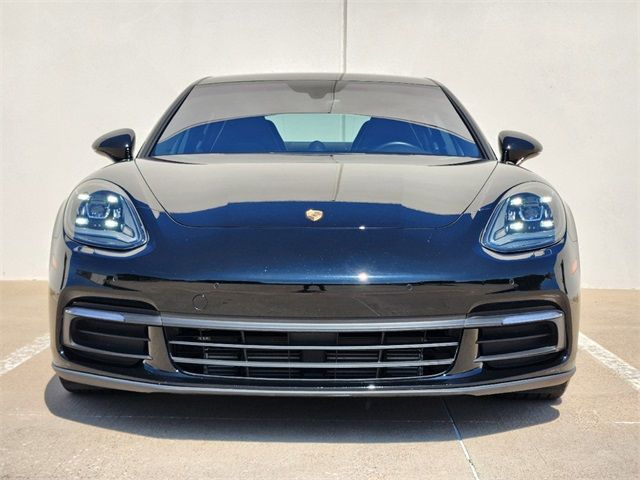 2019 Porsche Panamera 4