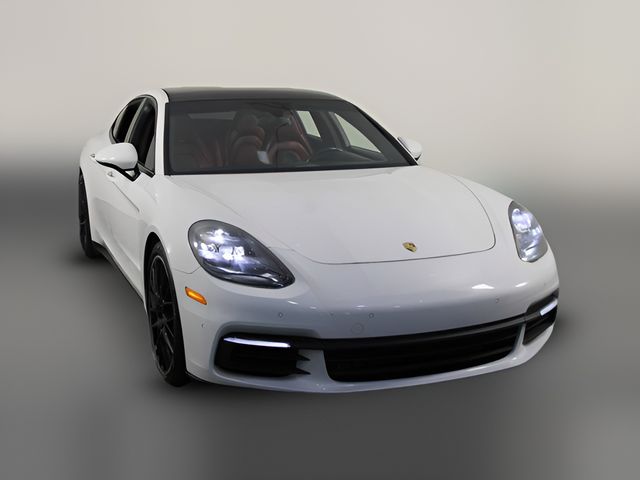 2019 Porsche Panamera