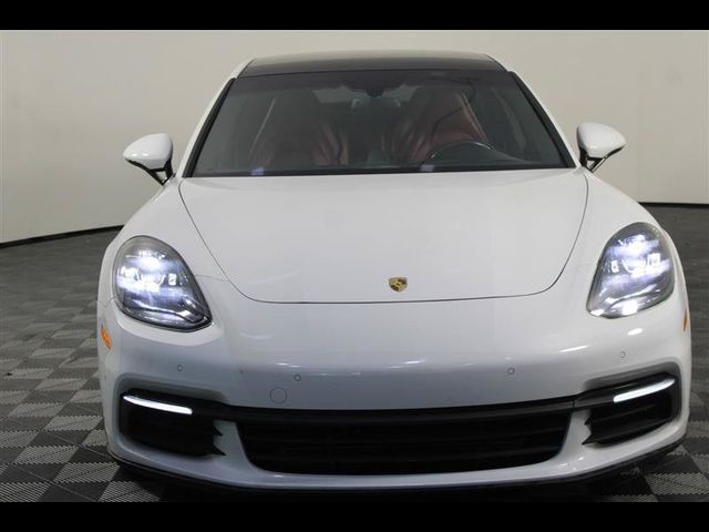 2019 Porsche Panamera