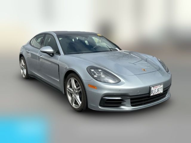 2019 Porsche Panamera 4