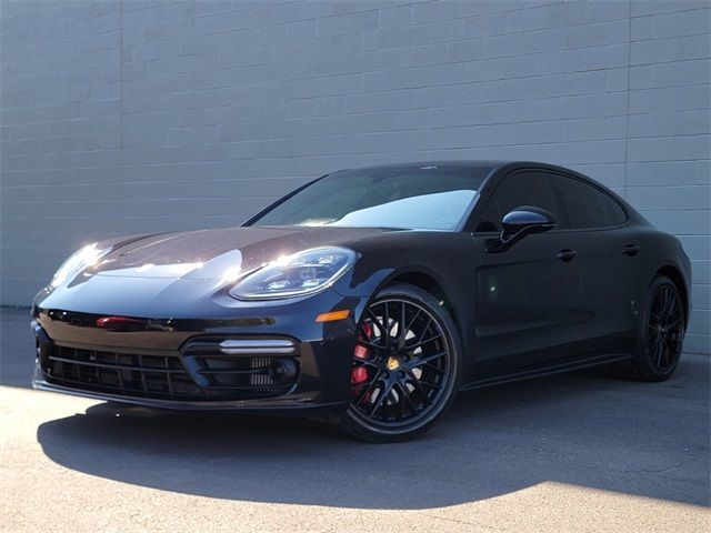 2019 Porsche Panamera GTS