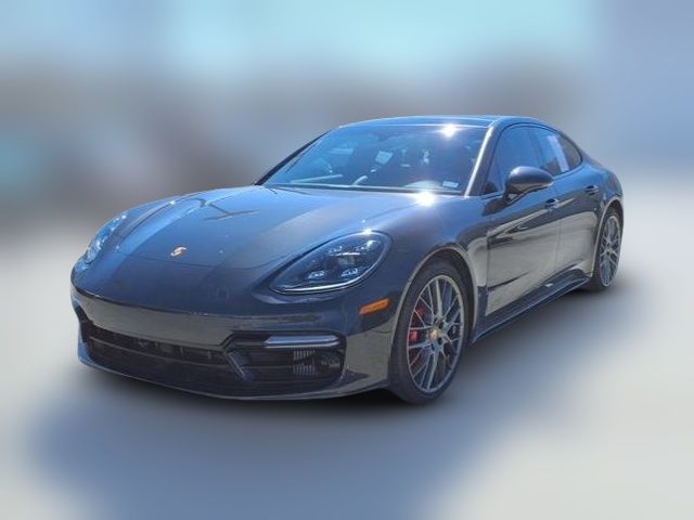 2019 Porsche Panamera GTS