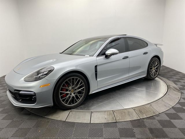 2019 Porsche Panamera GTS