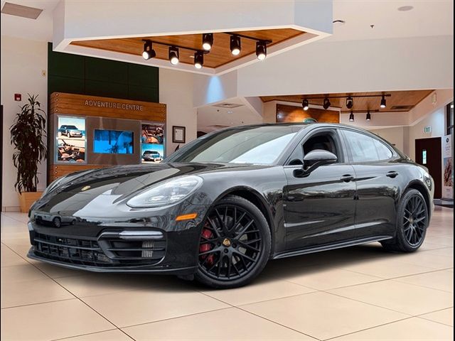 2019 Porsche Panamera GTS