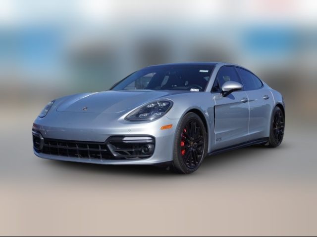 2019 Porsche Panamera GTS