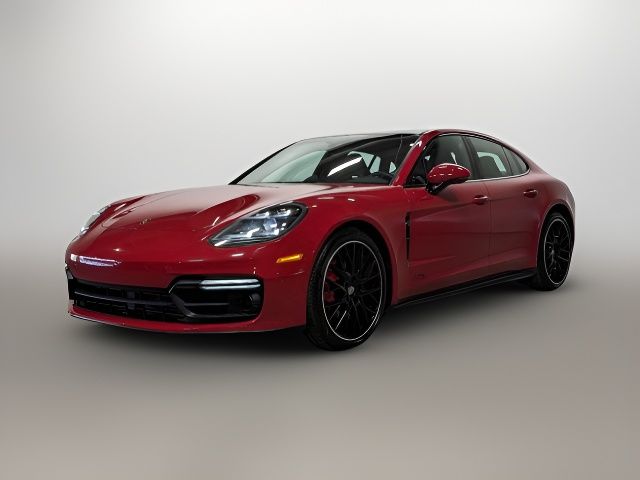 2019 Porsche Panamera GTS