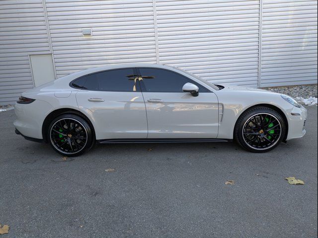 2019 Porsche Panamera GTS