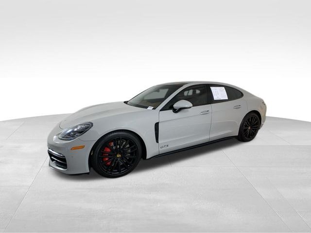 2019 Porsche Panamera GTS