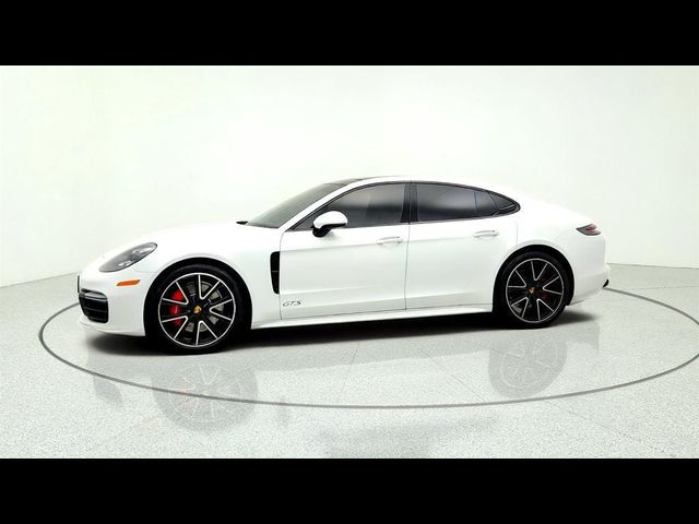 2019 Porsche Panamera GTS