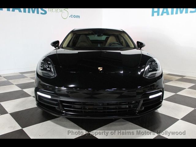 2019 Porsche Panamera 4