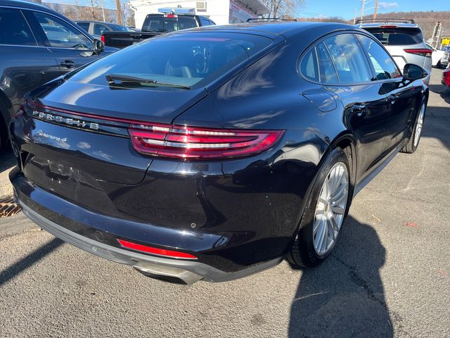 2019 Porsche Panamera Base