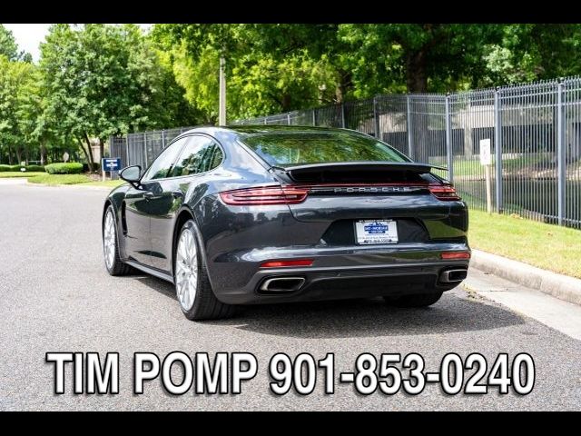 2019 Porsche Panamera 4