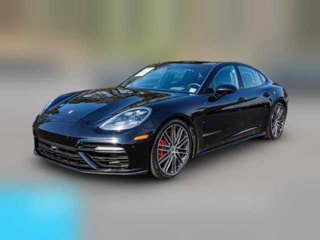 2019 Porsche Panamera Turbo