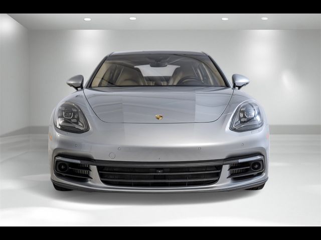 2019 Porsche Panamera E-Hybrid 4