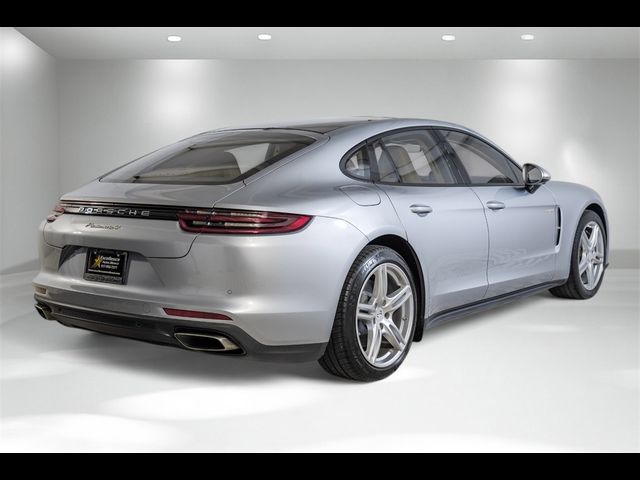 2019 Porsche Panamera E-Hybrid 4