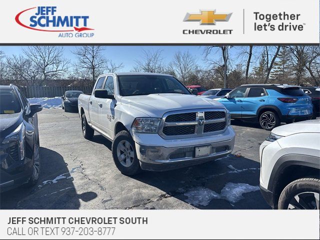 2019 Ram 1500 Classic SLT