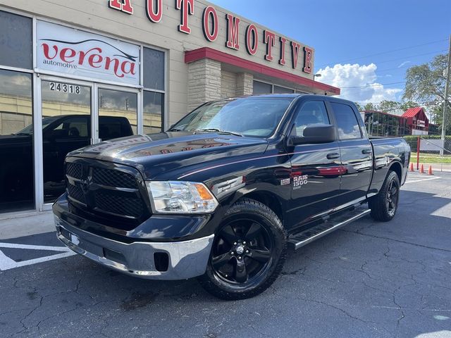 2019 Ram 1500 Classic SLT