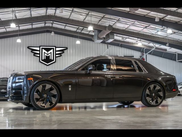 2019 Rolls-Royce Phantom Base