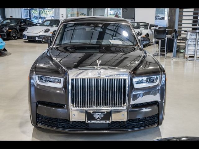 2019 Rolls-Royce Phantom Base