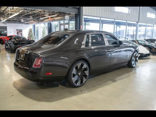 2019 Rolls-Royce Phantom Base