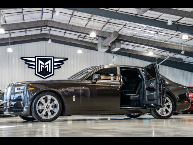 2019 Rolls-Royce Phantom Base