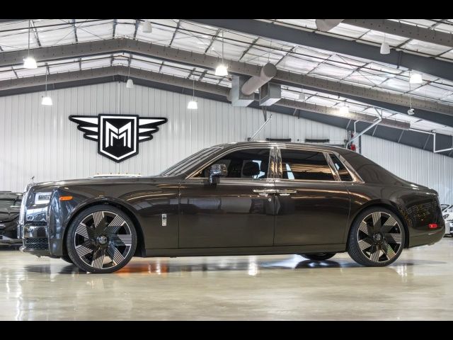 2019 Rolls-Royce Phantom Base