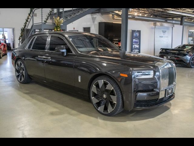 2019 Rolls-Royce Phantom Base