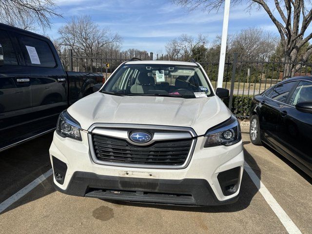 2019 Subaru Forester Base