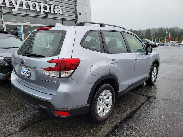 2019 Subaru Forester Base