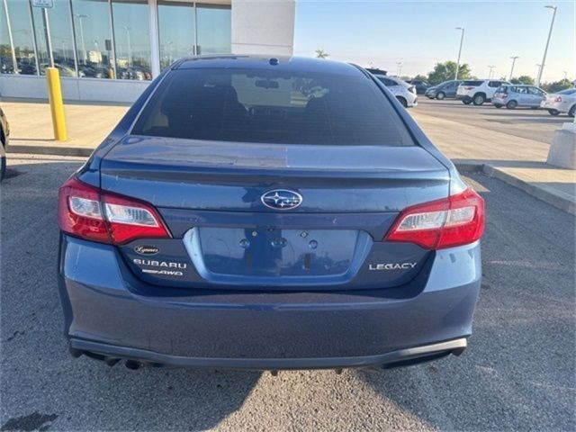 2019 Subaru Legacy Base