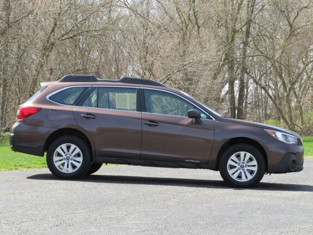 2019 Subaru Outback Base